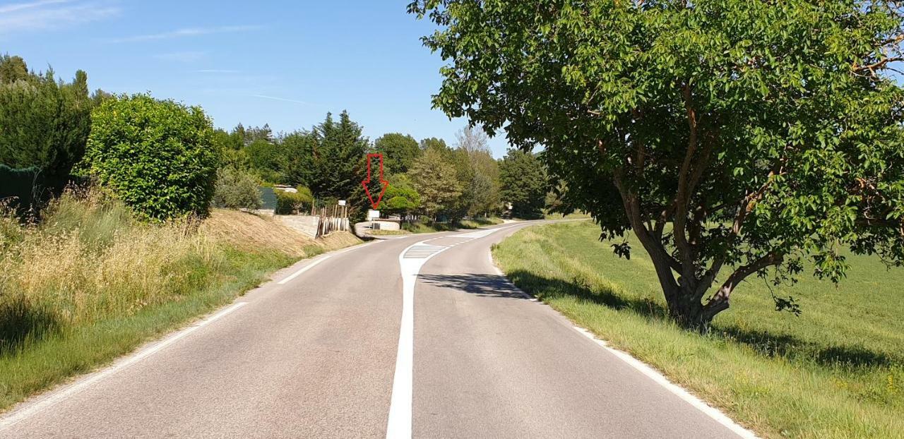 Mazet De Vacances Dans Le Domaine De L'Espai Saint-Martin-de-Brômes Exteriör bild